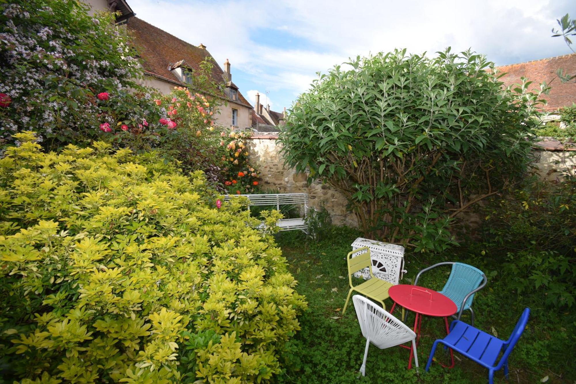 Le Gite Clos Monade Souvigny Buitenkant foto